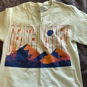 Cropped short sleeve shirt